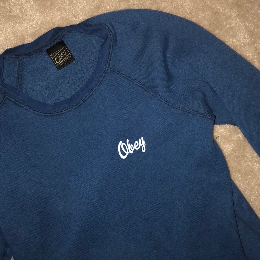 The COZIEST Crewneck